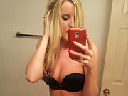 Blonde hair love showing small tits and ass, 27 single mom