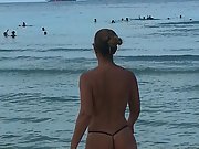 Gise amazing naked body at south beach I like to expose my body