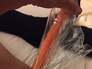 Desperate housewife fucks a carrot and creams on it