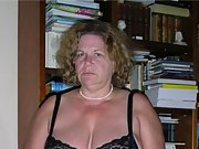 Mature bbm shows off her luscious curves and bare pussy